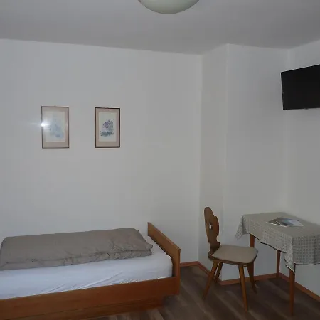 Hotel Hotel Pension Vetzanerhof Silandro